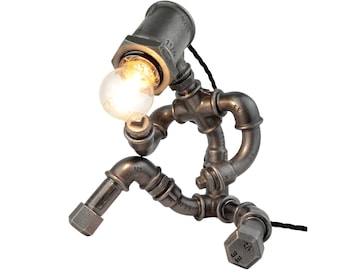 Le Poseur - Vintage Industrial-Style Lamp