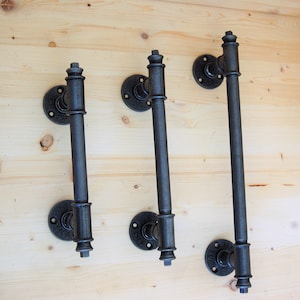 Handle - Model 2 - industrial style door handle, vertical or horizontal, made of plumbing pipes