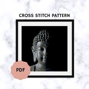 Peut inclure: Un motif de point de croix noir et blanc d'une statue de Bouddha. Le motif est au format PDF.