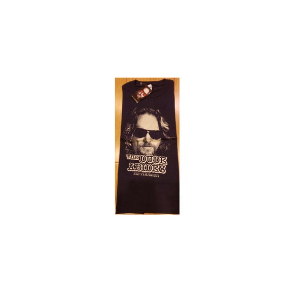 Graphic tees men