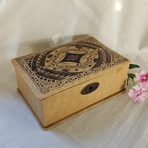 Vintage Keepsake Box, Small - Decorated Top