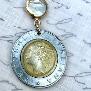 1987 Italy 500 Lire Coin Necklace Pendant. Choose from 3 Settings