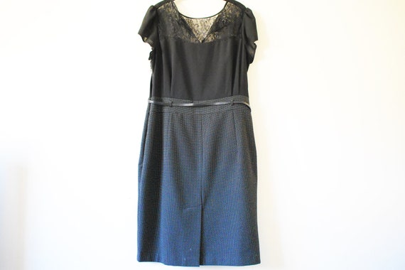 black dress size 18