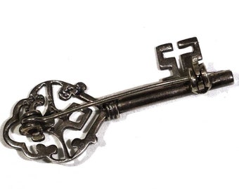 Vintage Sterling Mexico Key To My Heart Love Silver Pin