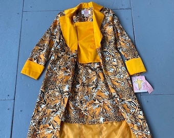 New With Tags Deadstock Vintage Tiger Queen Vintage All Over Tiger King Patterned Orange Jacket Long Drop Down Coat with Matching Skirt