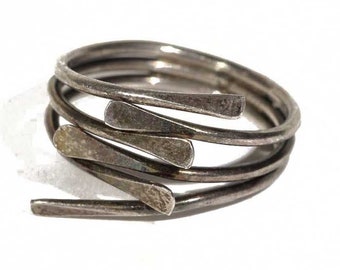 Vintage Silver Modernist Minimalist Crossed Fingers Fork Tongs Style Adjustable Ring