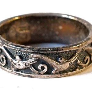 Vintage Linked Dolphin Flipper Tail Swimming Nautical Maritime Ocean Porpoise Mammal Sonar Echolocation Sterling Silver Ring