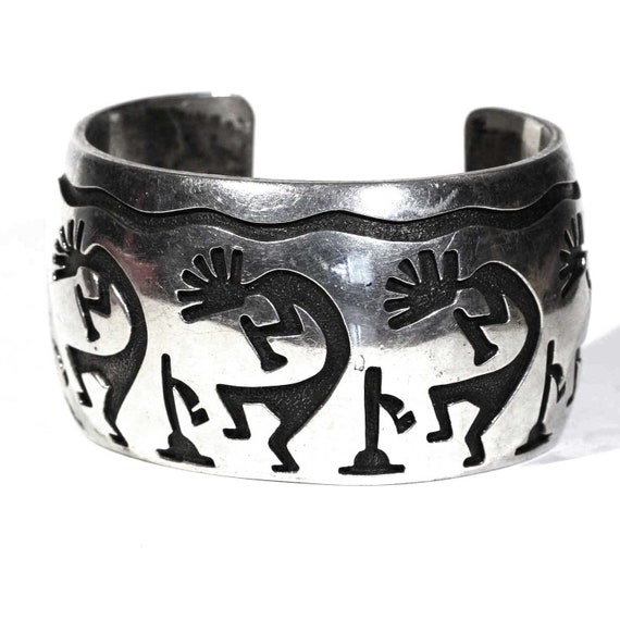 Huge Vintage Native American Navajo Dancing Kokopelli Sterling Silver Bracelet Old Huge Vintage Native American Navajo Dancing Kokopelli Sterling Silver Bracelet Old