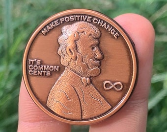 Make Positive Change - Geld Enamel Pin