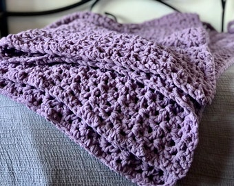 Breezy Blanket || in Aubergine