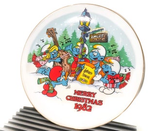 Vintage "The Smurf Carolers" Collectible 1982 Christmas Plate, Wallace Berrie & Co Plate, Cartoon 7” Plate- Smurf Christmas Collectibles