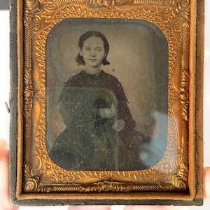 Antique Daguerreotype Photograph: Woman in Gutta Percha Frame