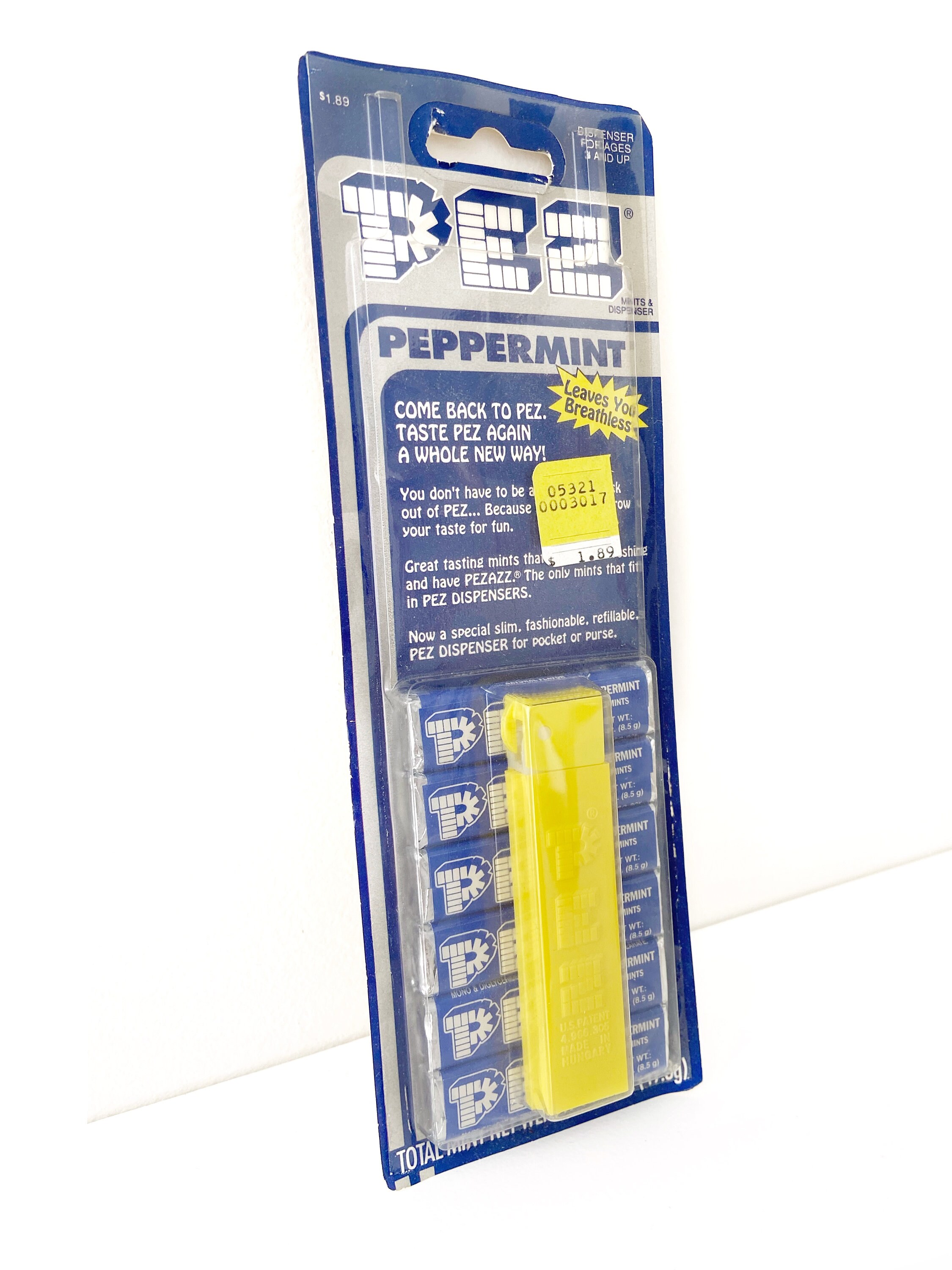Rare Vintage Peppermint Pez Candy Dispenser With 6