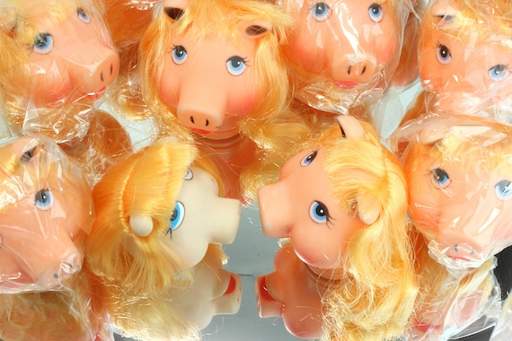 Vintage Miss Piggy Doll Head small 3 1 2 Inch Bonde Pig Doll