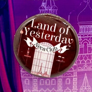 Op Anastasia het muzikale land van gisteren geïnspireerde speld, badge, magneet, knop, muziektheater