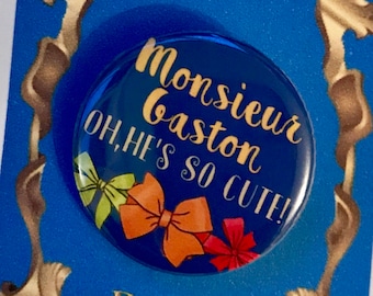 Chicas tontas, bimbettes, pinback, botón, teatro musical inspirado en La Bella y la Bestia