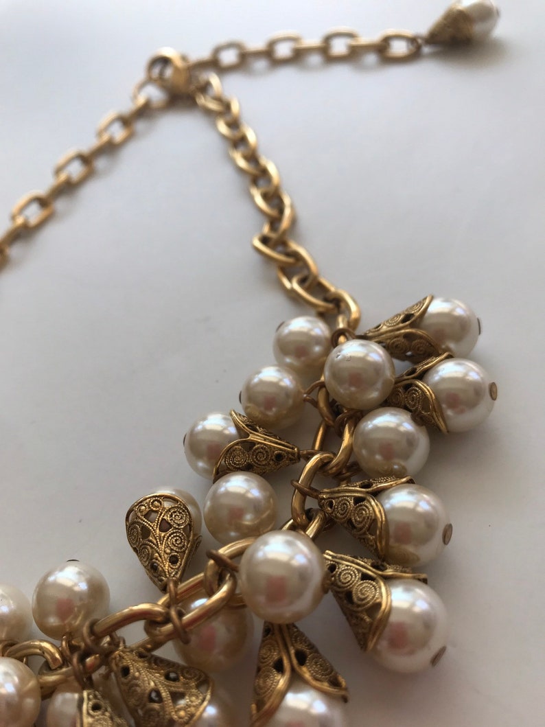 Lenora Dame Classic Filigree Bead Cap Pearl Necklace | Etsy