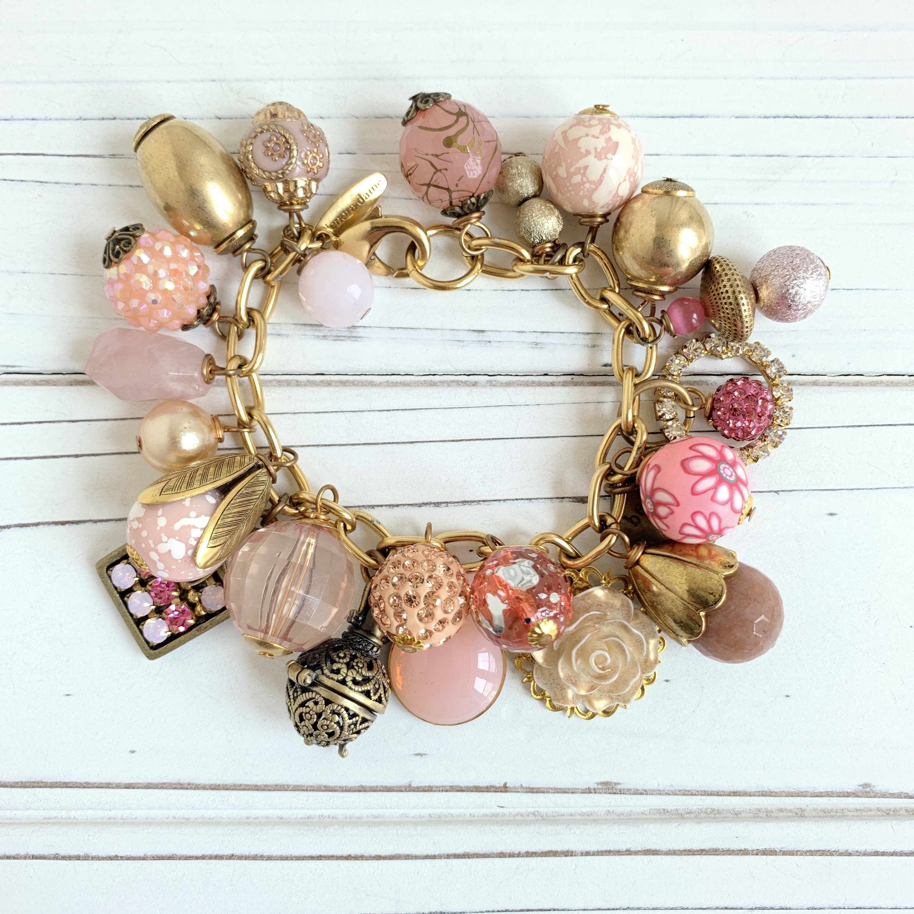 Charm Bracelet Gold - Pink