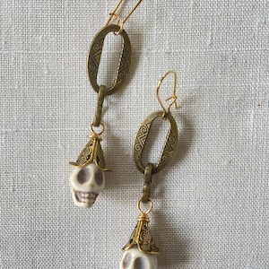 Lenora Dame Shackled Skull Earrings