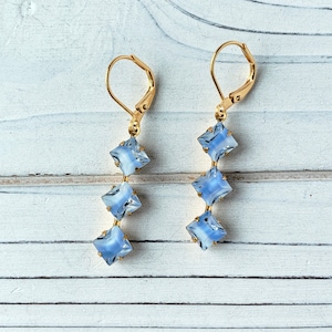 Lenora Dame Vintage dromerige blauwe Givre glazen drop oorbellen