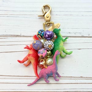 Cobee Cute Dinosaur Keychain, Kawaii Cartoon Dinosaur Gift Key Chain Movable Pendant Keyring For Women Men Backpacks Car Keychains(Brown