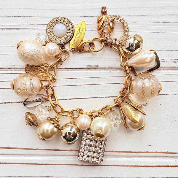 Pulseira Lenora Dame Classic Pearl Bauble Charm