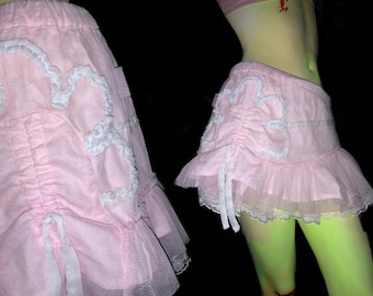 Y2K Ditsy Mini Baby Pink Layered Mesh Skirt Lace Trim Ruffles Vintage Ruched Drawstring Ribbon Elastic Waistband Women&#39;s XS Fairy Pixie