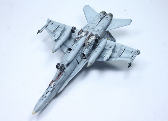 USMC F/A-18D Hornet 1:72 Built Model (built and Painted by