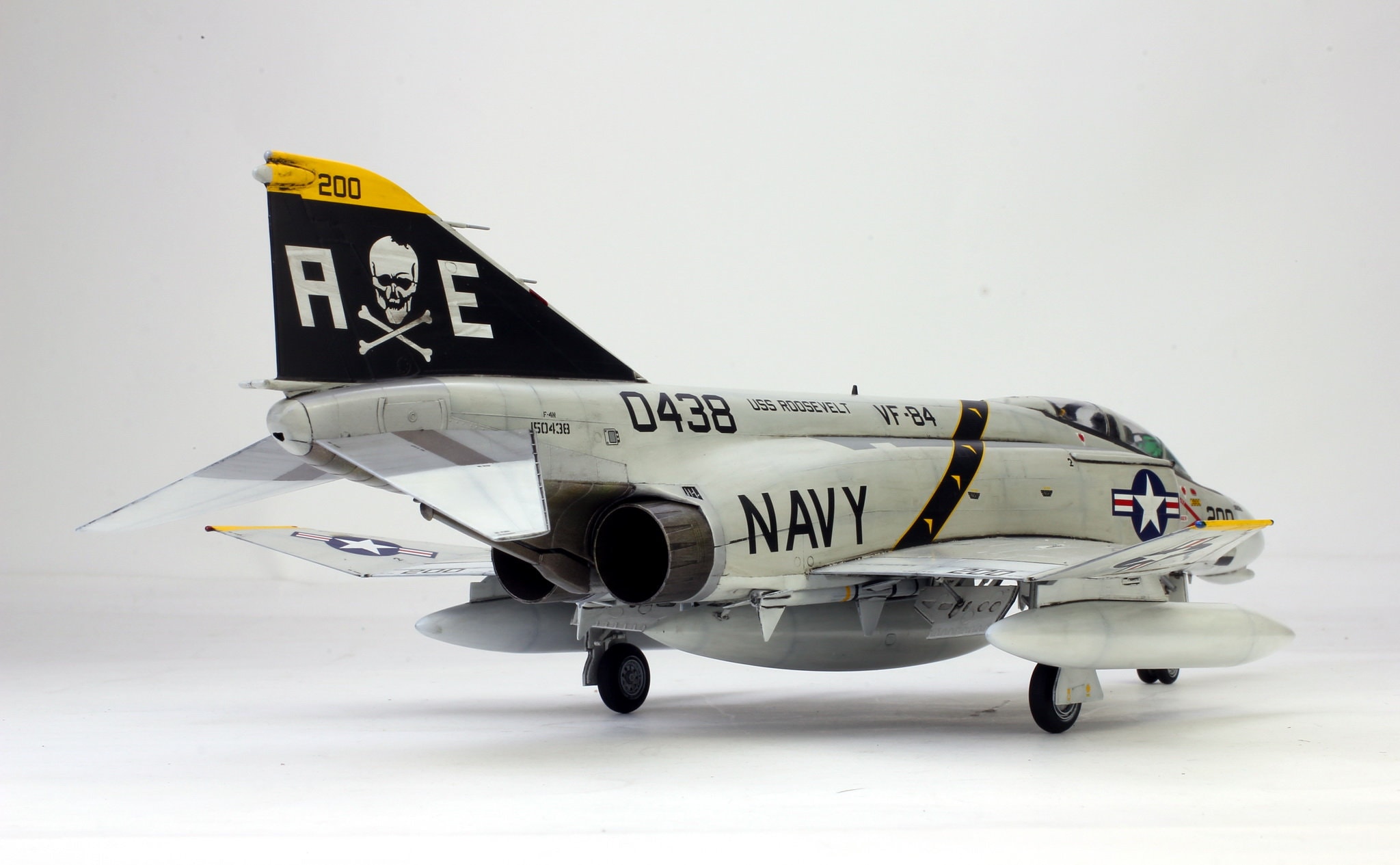 Handmade US Navy F-4J Phantom VF-84 Jolly Rogers 1:48 Model - Etsy