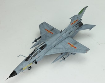 Preordina il modello ProBuilt PLAAF JL-9 Trainer 1:48 (costruito e dipinto da professionisti)