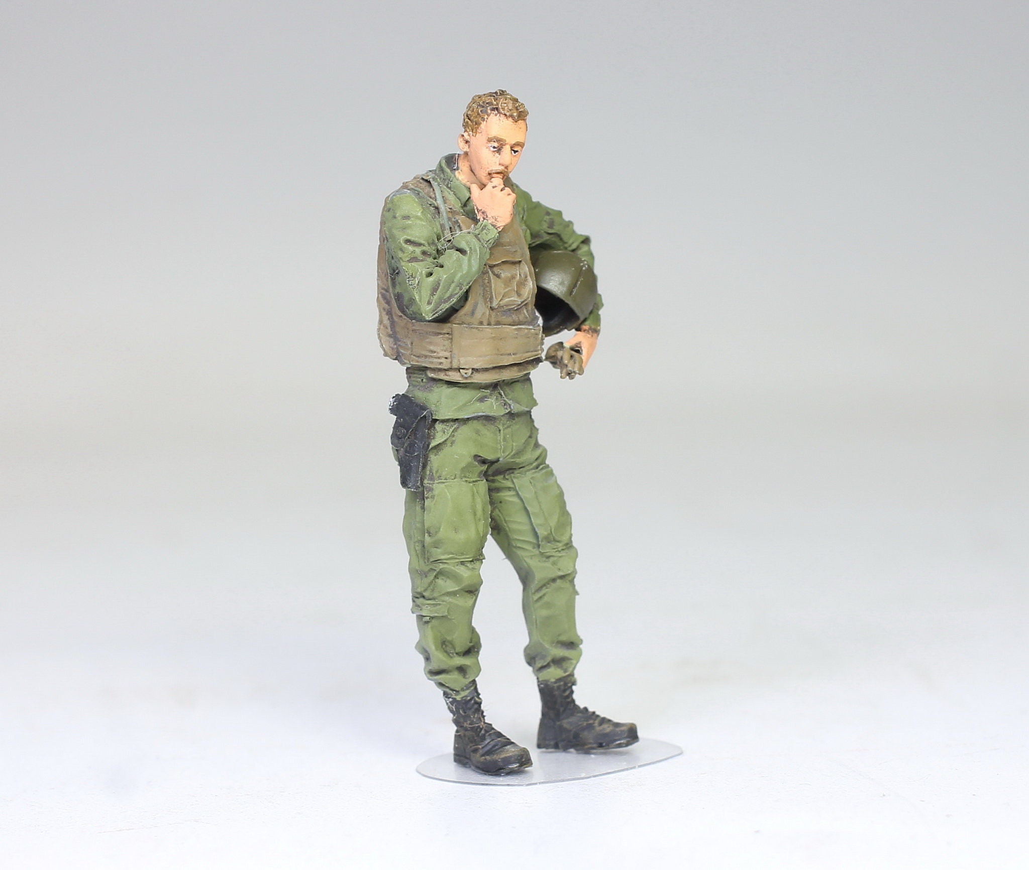 塗装済みフィギュア 米軍ヘリコプターパイロット（2体）ベトナム戦争 1