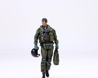 塗装済みアメリカ空軍戦闘機パイロットフィギュア：1/32スケール