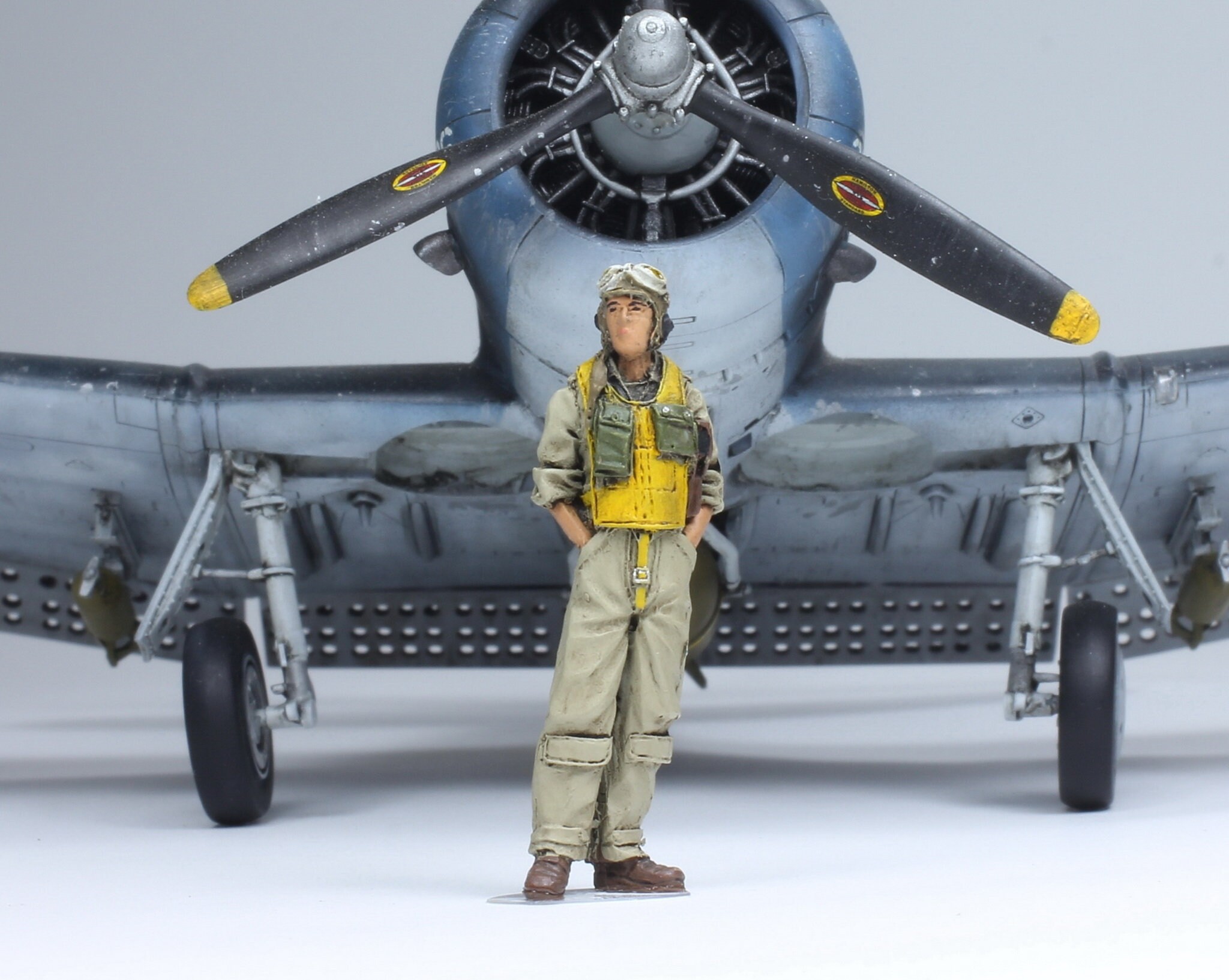 塗装済みフィギュア アメリカ海軍パイロット WWII 1:48 (プロの技術で