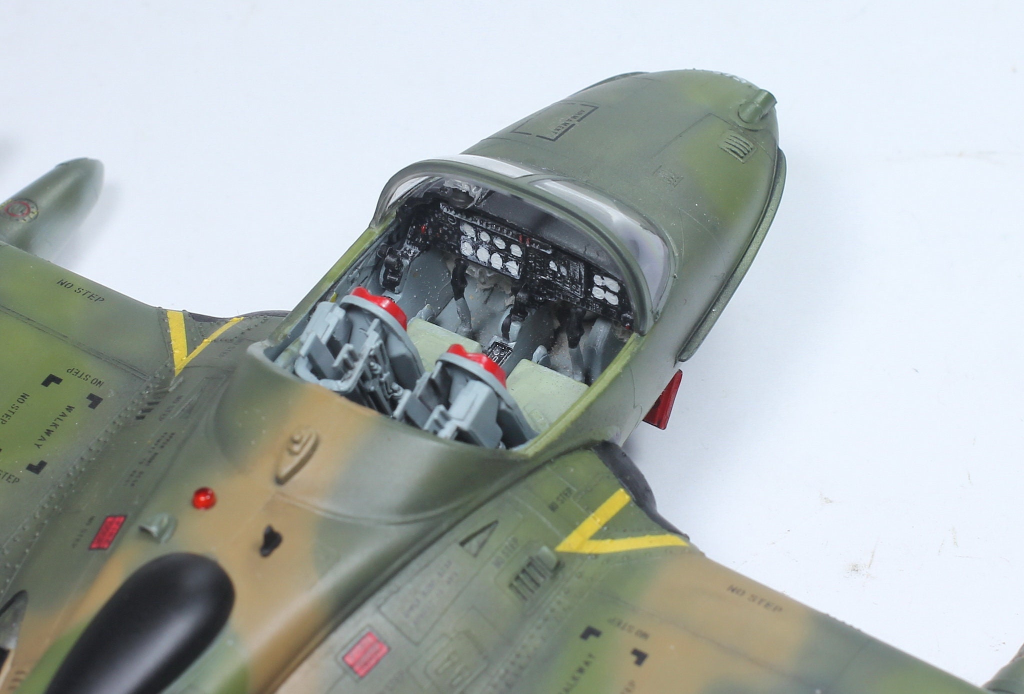 ミリタリー dragonvip USAF A-37A Dragonfly Vietnam War 1:48 Pro Built Model (built