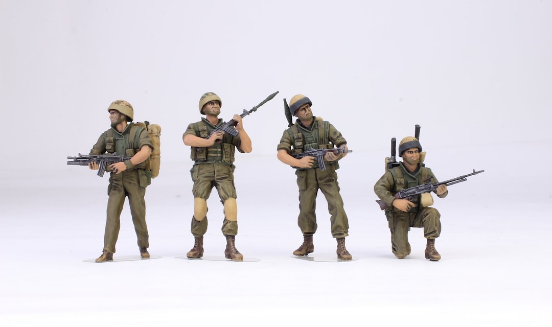 Handmade Painted Israeli IDF Paratrooper Figures: 1/35 Scale Resin