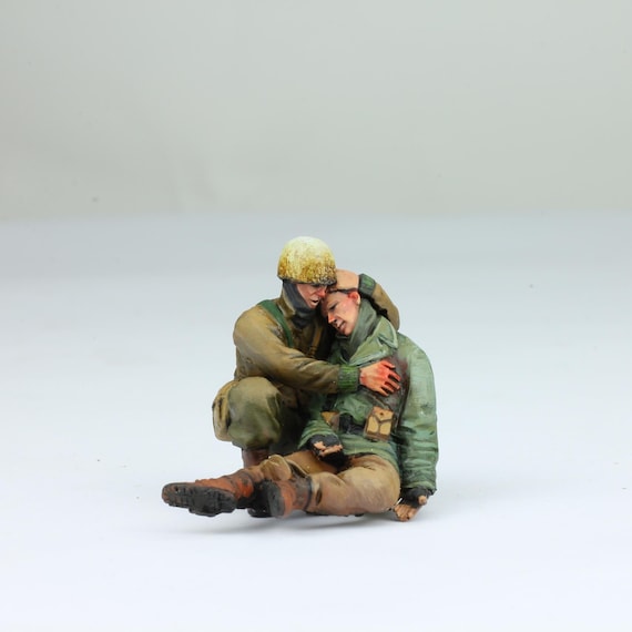 Figurines 1:48 - Soldats Américains WW2 (blessé Et Médecin) - Neuf - Fabrication Française