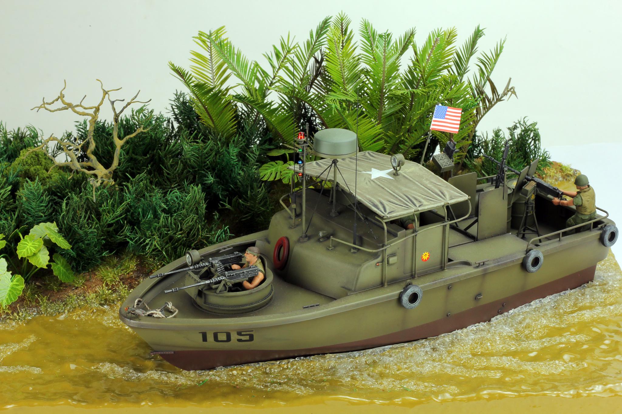 1:35 ジオラマ アメリカ海軍 PBR31 MKII メコン川 - ベトナム戦争