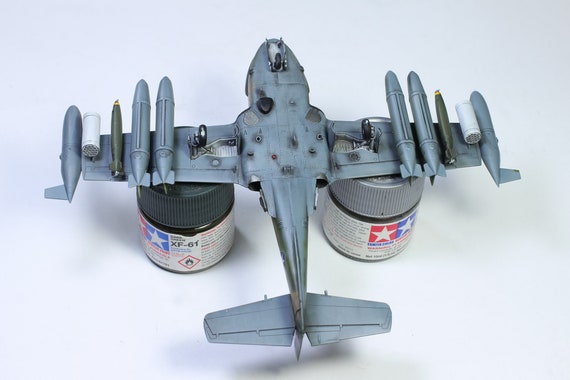 USAF A-37B ドラゴンフライ ベトナム戦争 1:72 プロビルドモデル（プロ
