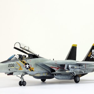 ProBuilt 1:48 F-14A Tomcat “Jolly Roger” US Navy Fighter – Handcrafted Tamiya Model (Preorder)