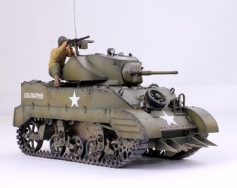 アメリカ M5A1 軽戦車 / 砲手付き WWII 1:35 (プロの技術で組み立て