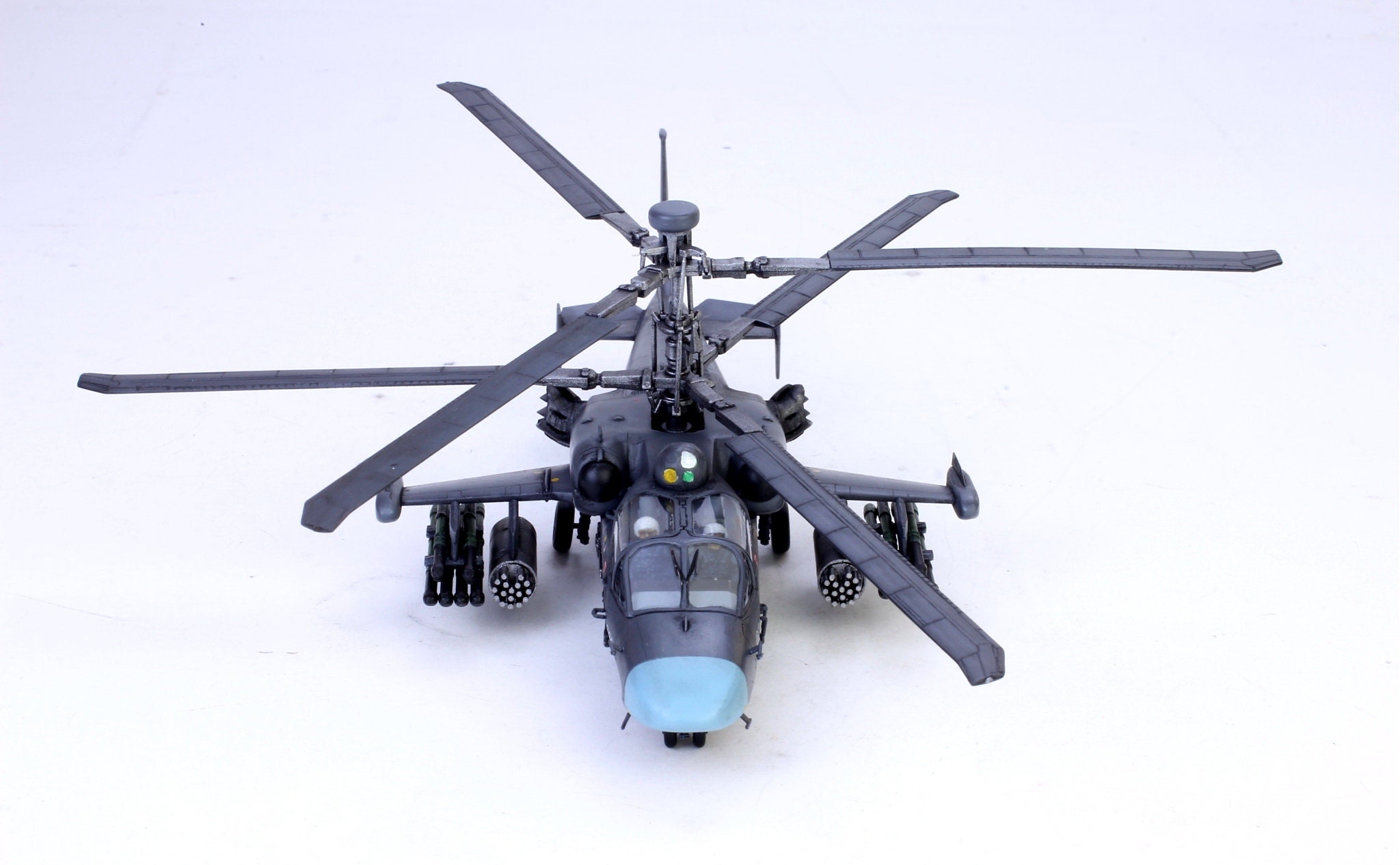 1/72 カモフ KA-34ホーカム 二重反転翼ヘリコプター グンゼ産業