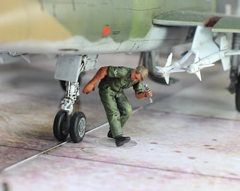 Figure peinte USAF Ground Crew 1:48 (Construit et peint par des compétences professionnelles)