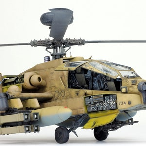 Pro Built Model 1:35 Israeli IAF AH-64D Saraf Apache (Built and painted by Professional skills)