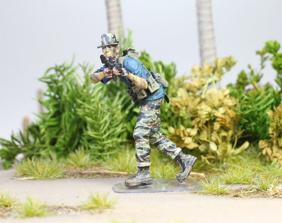 塗装済みフィギュア ベトナム戦争時のアメリカ海軍特殊部隊 1:35