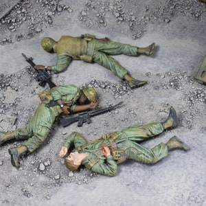 Gemalte Figuren Gefallene USMC Soldaten Set 1 (03 Figuren) im Vietnamkrieg im Maßstab 1:35 (Gebaut und bemalt durch professionelle Fähigkeiten)