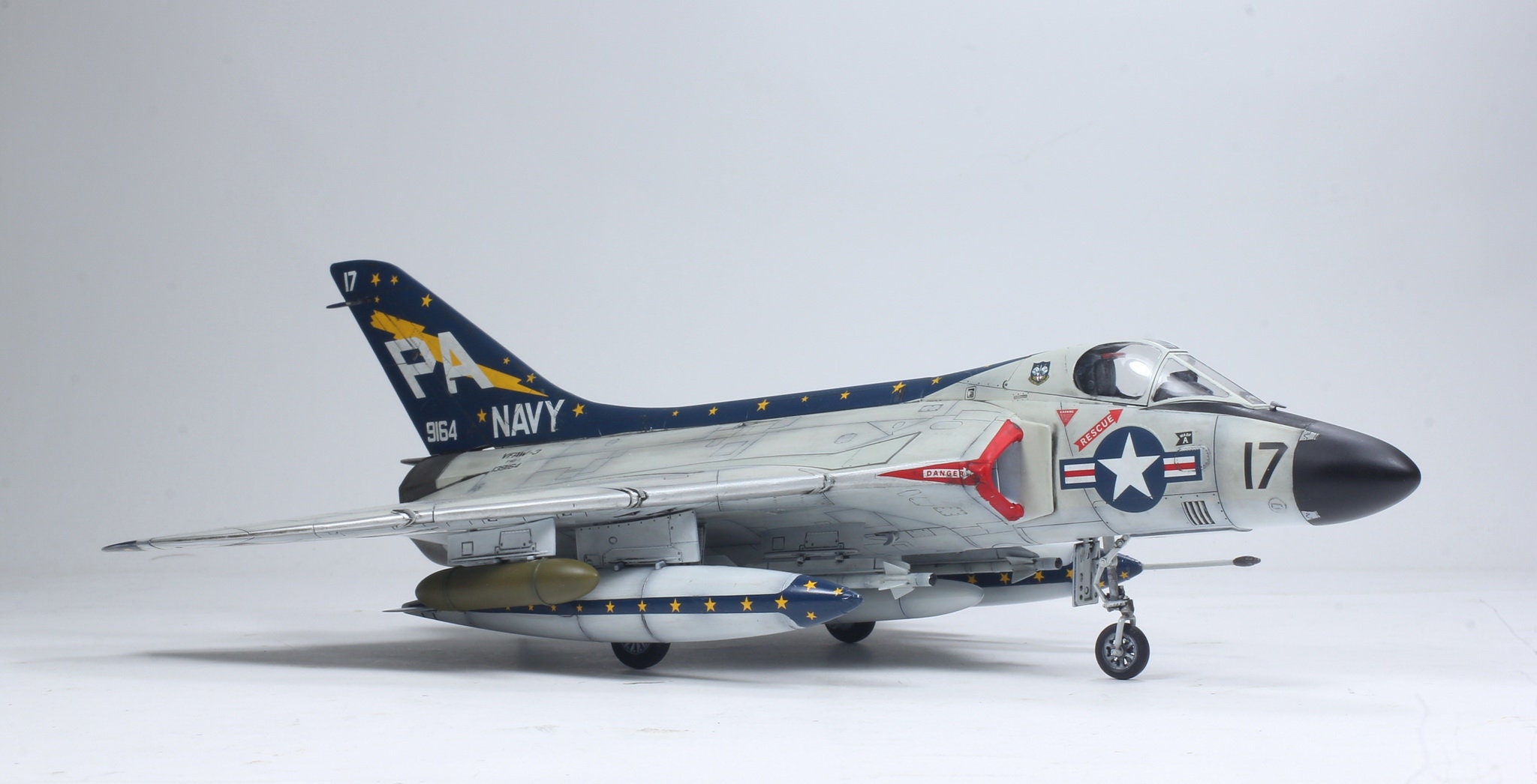 Pro Built Model US Navy F4D-1 Skyray 1:48 (built and Painted by ...