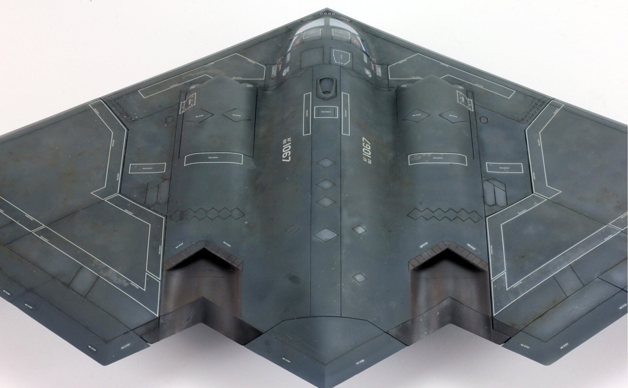 ProBuilt モデル 1:72 USAF B-2A スピリット ステルス爆撃機 ProBuilt モデル 1:72 USAF B-2A スピリット ステルス爆撃機