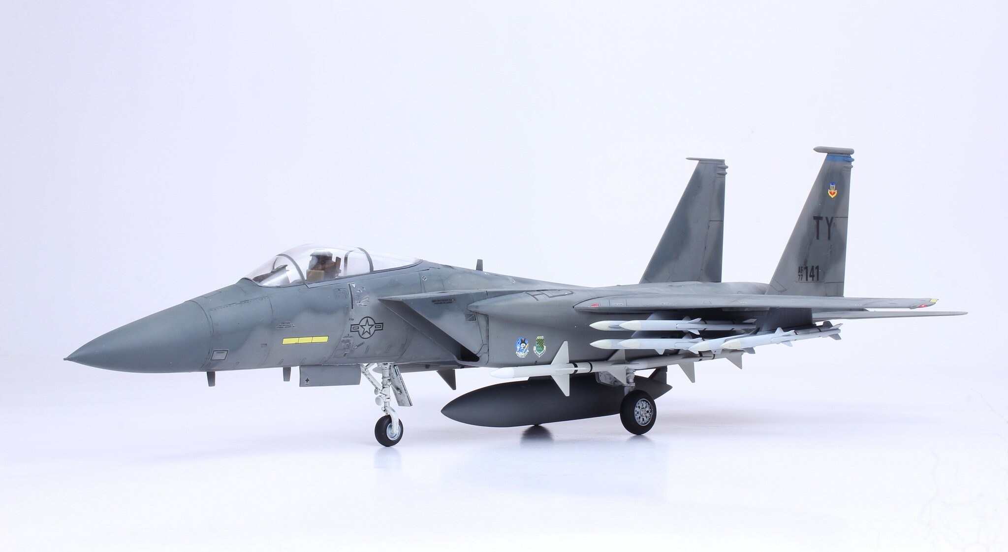 USAF F-15EX イーグル 1:48 を予約注文 (プロのスキルによる USAF F-15EX イーグル 1:48 を予約注文 (プロのスキルによる
