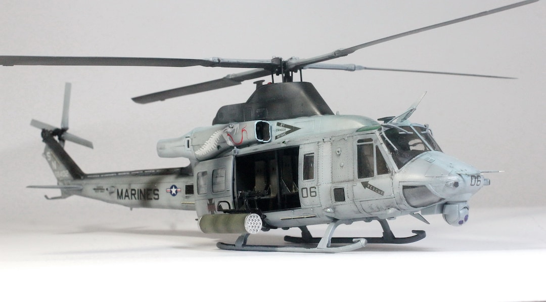Handmade USMC UH-1Y Venom Model Helicopter 1:48 Scale - Etsy