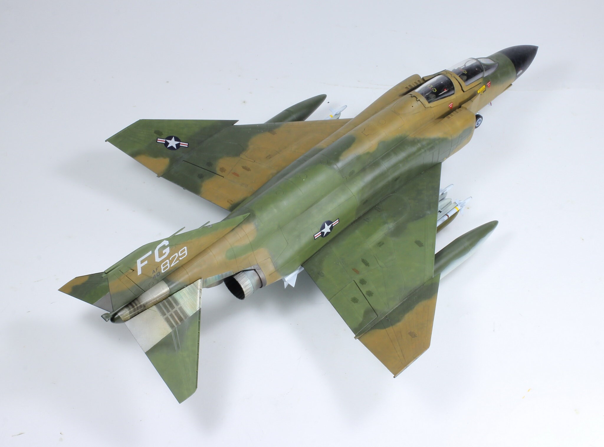 (未使用･未開封品)　アカデミー 1/48 USAF F-4C ベトナム戦争 AM12294 プラモデル vf3p617 Amazon | アカデミー 1/48 USAF F-4C ベトナム戦争 AM12294